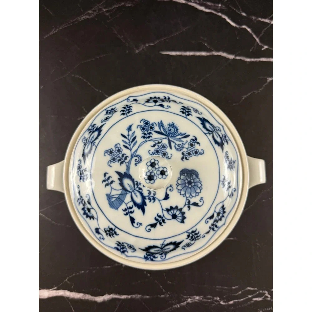 VTG Blue Danube Blue Onion 7in Covered Casserole Dish Rectangle Stamp MINT!